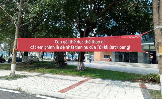 Nam sinh trường người ta: Ng&agrave;y 8/3 ch&uacute;c con g&aacute;i l&agrave; phải giăng biểu ngữ cực chất - Ảnh 17.