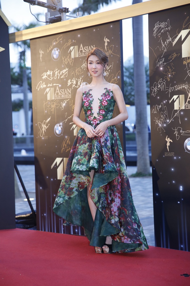 Phạm Băng Băng chiếm hết ánh đèn sân khấu đêm trao giải phim châu Á 2017 - Ảnh 14.