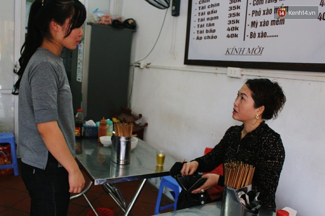 Quyết không tăng giá dịp Tết, nhiều hàng quán ở Hà Nội vẫn thu lợi hơn gấp 10 lần - Ảnh 1.