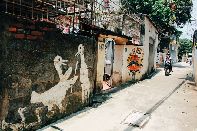 T&igrave;m lại k&yacute; ức thời học tr&ograve; ở con ng&otilde; nhỏ H&agrave; Nội được vẽ đầy h&igrave;nh b&iacute;ch họa rực rỡ - Ảnh 15.