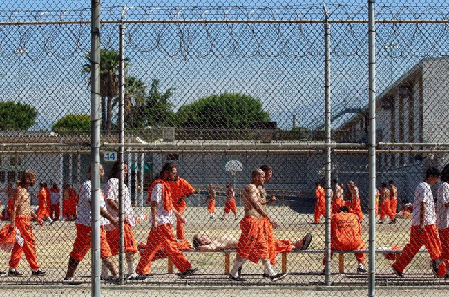Nhà tù - địa ngục trần gian dành cho những tội phạm ấu dâm ở Mỹ - Ảnh 1.