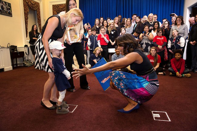 Dù phải chia tay thế nhưng người ta sẽ mãi nhớ về bà Michelle Obama với 30 hình ảnh này - Ảnh 45.