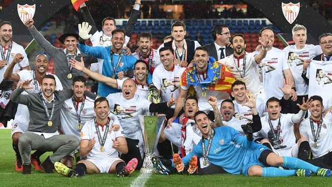 Man Utd sẽ v&agrave;o thẳng v&ograve;ng bảng Champions League nếu v&ocirc; địch Europa League - Ảnh 2.