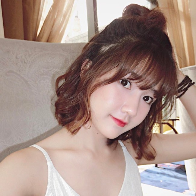 Tết sắp đến rồi, các cô nàng nên ngâm cứu dần 5 kiểu tóc xinh lung linh này thôi - Ảnh 8. Tết sắp đến rồi, các cô nàng nên ngâm cứu dần 5 kiểu tóc xinh lung linh này thôi - Ảnh 8.