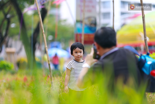 Không chỉ có đường hoa Nguyễn Huệ, Sài Gòn còn có một con đường hoa xuân khác rất đẹp! - Ảnh 11.