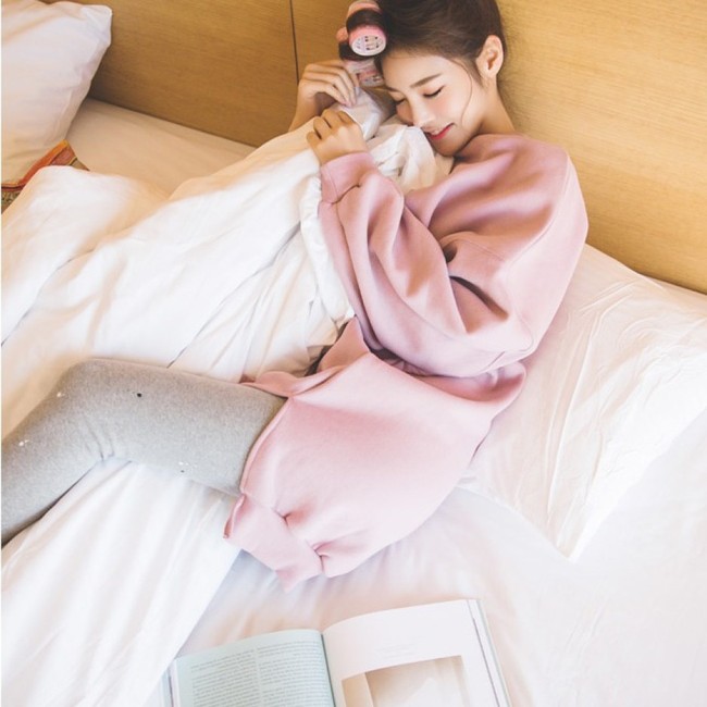 5 l&yacute; do chẳng li&ecirc;n quan nhưng lại khiến mặt bạn chi ch&iacute;t mụn - Ảnh 1.