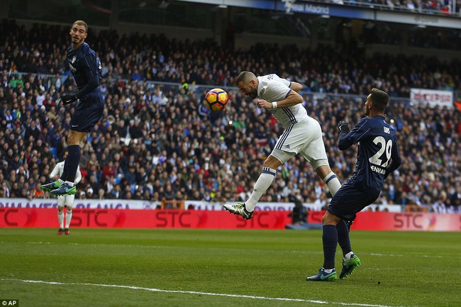 Ramos lập c&uacute; đ&uacute;p, Real Madrid v&ocirc; địch lượt đi - Ảnh 3.
