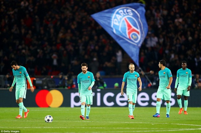 PSG hủy diệt Barca, đặt một chân vào tứ kết Champions League - Ảnh 14.