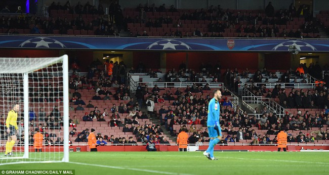 Arsenal đang tồn tại hay kh&ocirc;ng tồn tại? - Ảnh 1.