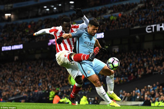Man City h&ograve;a đ&aacute;ng tiếc, lỡ cơ hội &aacute;p s&aacute;t Chelsea - Ảnh 6.