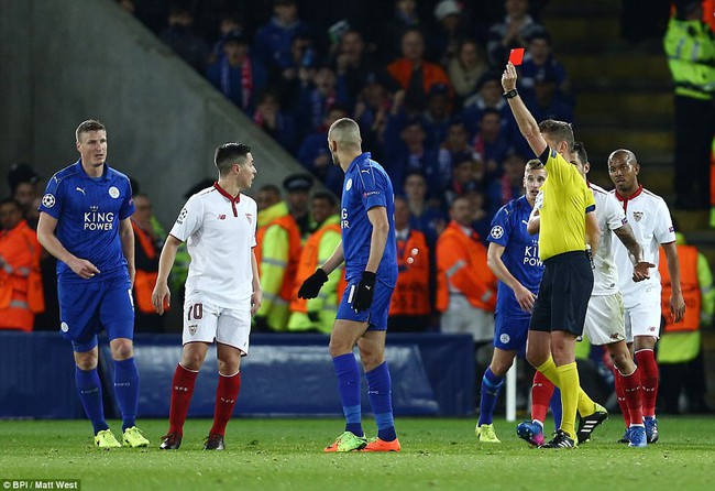 Hai bàn thắng và cơn địa chấn mang tên Leicester City - Ảnh 17.