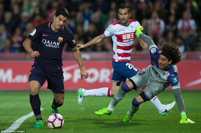 Neymar ghi bàn thứ 100 cho Barca trong ngày vắng Messi - Ảnh 3.