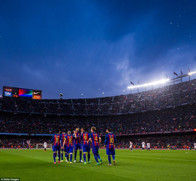 Messi lập cú đúp, Barca nhấn chìm Sevilla - Ảnh 10.