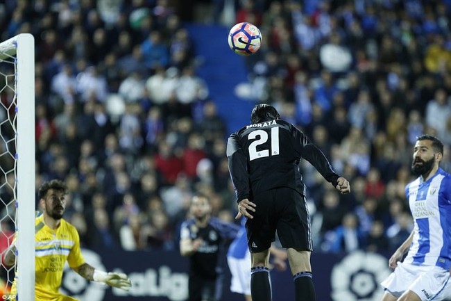Ronaldo vắng mặt, James Rodriguez mở hàng chiến thắng cho Real Madrid - Ảnh 5.
