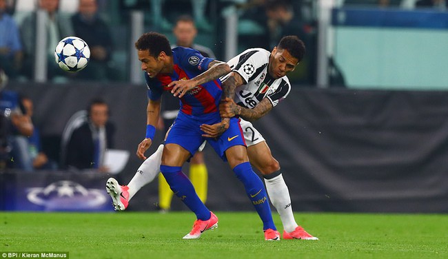 Juventus 3-0 Barca: Phép màu nào cho Messi và đồng đội? - Ảnh 4.