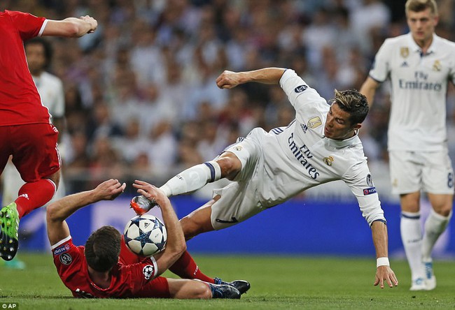 Ronaldo lập hat-trick, Real loại Bayern sau 120 phút - Ảnh 2.