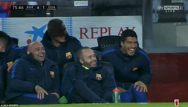 Messi lập cú đúp, Barca nã 7 bàn vào lưới đối thủ - Ảnh 10.