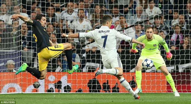 Siêu nhân Ronaldo lập thêm 3 kỷ lục sau cú hat-trick vào lưới Atletico - Ảnh 5.