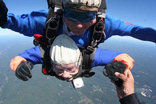 Những nữ h&aacute;n tử oai phong chẳng k&eacute;m g&igrave; c&aacute;nh m&agrave;y r&acirc;u - Ảnh 9.