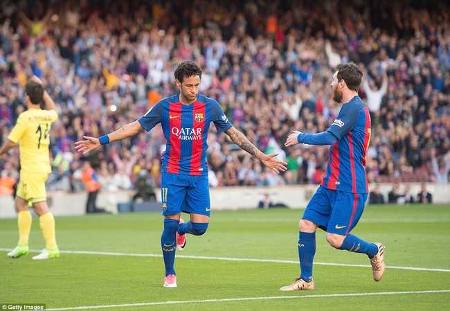 Tam tấu MSN cùng ghi bàn, Barca tiếp tục đeo bám Real - Ảnh 3.