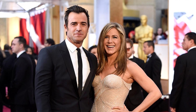 Bị chồng bỏ để theo tiểu tam, Jennifer Aniston giờ đây vẫn sát cánh bên Brad Pitt - Ảnh 3.