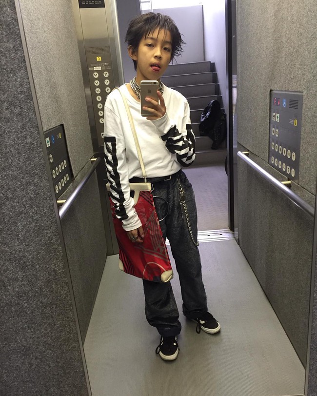 Kim Kardashian ư? Cậu nhóc 13 tuổi có style cực chất này mới là thánh selfie - Ảnh 8.