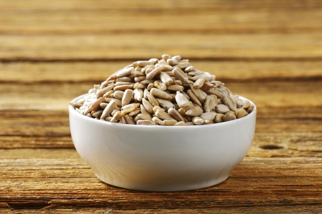 Bỏ t&uacute;i ngay b&iacute; quyết sau để ăn Tết thả ga m&agrave; kh&ocirc;ng lo tăng c&acirc;n - Ảnh 2.