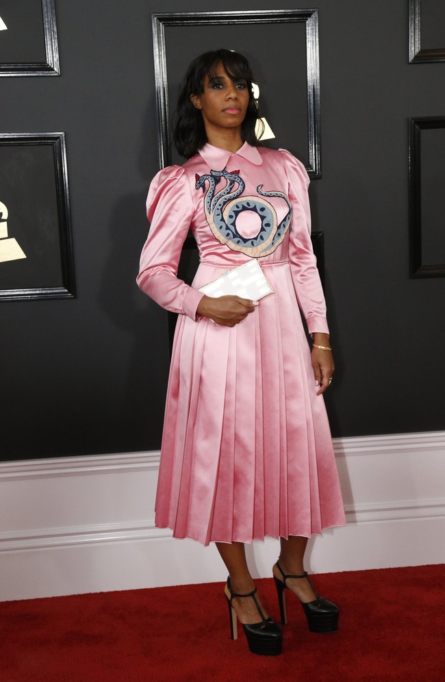 B&eacute;o th&igrave; sao, Adele vẫn dẫn đầu Top mặc đẹp nhất tr&ecirc;n thảm đỏ Grammy 2017 đấy th&ocirc;i! - Ảnh 8.