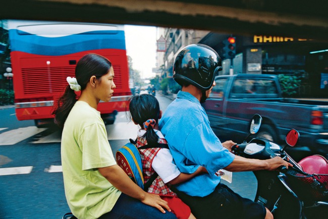 Trẻ em ở c&aacute;c nước tr&ecirc;n thế giới thường đến trường bằng c&aacute;ch n&agrave;o? - Ảnh 6.