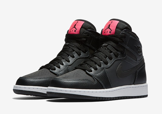 Có cô nàng bánh bèo nào lại không mê tít mẫu sneaker hồng chóe phát sáng trong bóng tối này cơ chứ? - Ảnh 7.