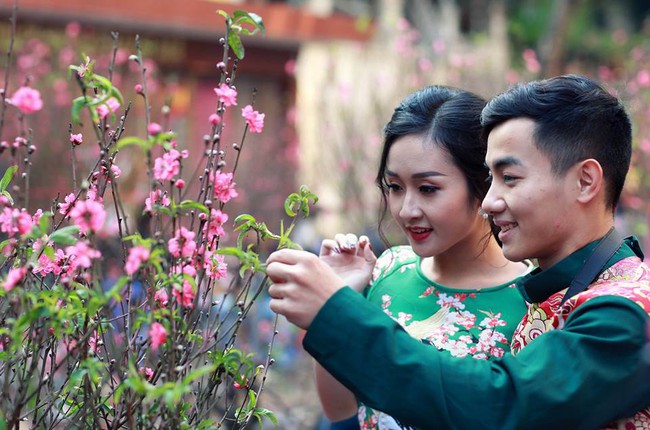 Hot boy TDDC Phạm Phước Hưng du Xu&acirc;n c&ugrave;ng bạn g&aacute;i xinh đẹp - Ảnh 13.