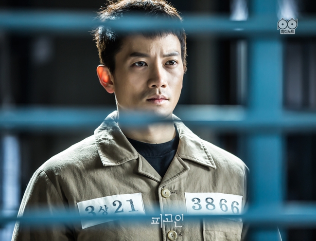 Vì đâu mà dân tình kéo nhau xem Defendant - phim mới của Ji Sung? - Ảnh 9.