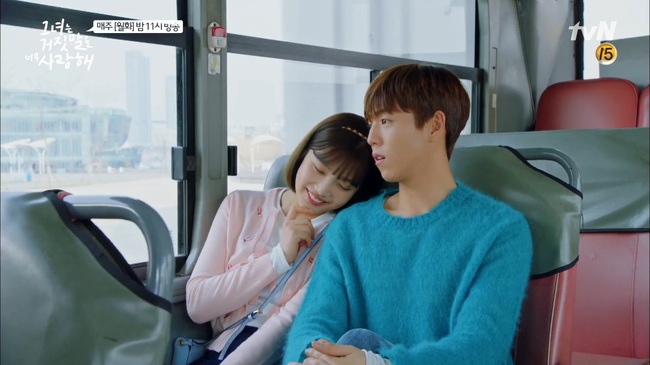 Hăm hở gi&uacute;p Joy buộc d&acirc;y gi&agrave;y, Lee Hyun Woo nhận c&aacute;i kết &ldquo;m&eacute;o mặt&rdquo; - Ảnh 7.