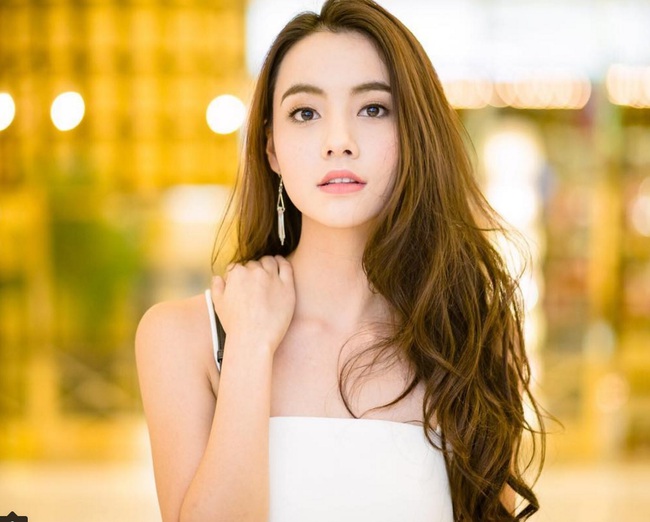 Chỉ cần xoay nghiêng mặt, Miss Teen Thái Lan đã khiến con trai đổ rạp! - Ảnh 8.