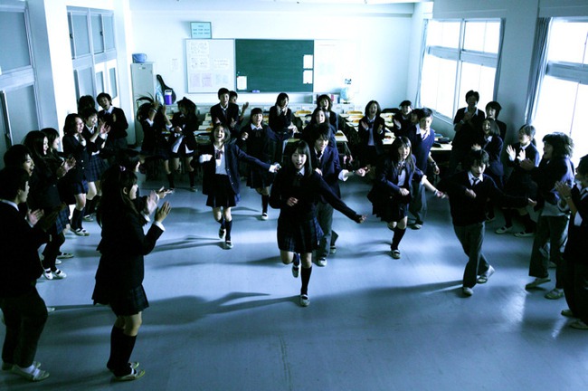 Confessions: Từ câu chuyện lớp học Nhật Bản gây ám ảnh đến nỗi sợ một xã hội vô cảm - Ảnh 8.
