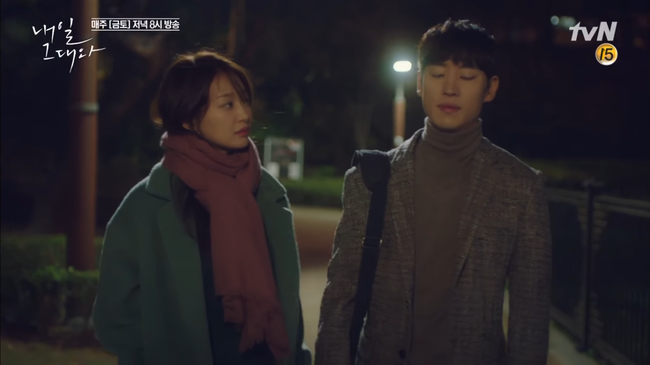 “Tomorrow With You”: Không tin chồng du hành thời gian, Shin Min Ah tìm gặp bà đồng - Ảnh 7.