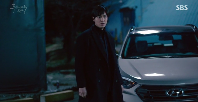 Huyền Thoại Biển Xanh: Liệu người cá Jeon Ji Hyun đã cứu mạng Lee Min Ho? - Ảnh 11.