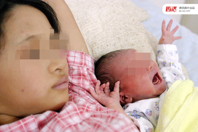 C&acirc;u chuyện thương t&acirc;m của những c&ocirc; b&eacute; buộc phải l&agrave;m mẹ trẻ con khi c&ograve;n chưa kịp trưởng th&agrave;nh - Ảnh 9.