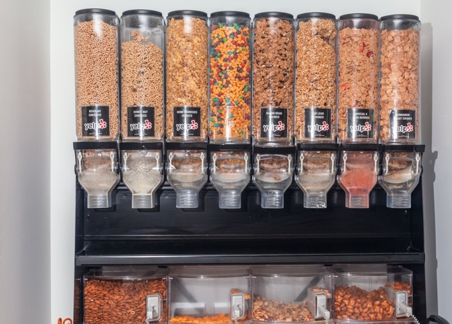 Đồ ăn miễn ph&iacute; nơi c&ocirc;ng sở đang l&agrave; xu hướng mới của c&aacute;c c&ocirc;ng ty h&agrave;ng đầu - Ảnh 3.