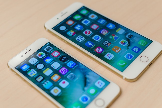 Ng&agrave;n lẻ một l&yacute; do khiến cho ai giờ cũng đổ x&ocirc; đi mua iPhone d&ugrave;ng - Ảnh 2.
