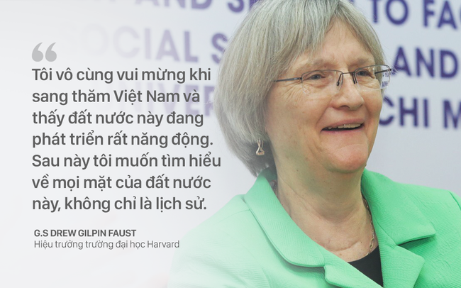 Hiệu trưởng Harvard và những câu nói khó quên trong buổi trò chuyện với SV Nhân văn TP.HCM - Ảnh 5.