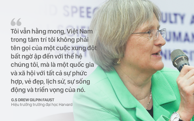Hiệu trưởng Harvard và những câu nói khó quên trong buổi trò chuyện với SV Nhân văn TP.HCM - Ảnh 7.