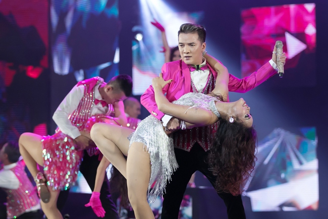 Năm 2016, Vpop đ&atilde; c&oacute; rất nhiều liveshow ấn tượng như thế n&agrave;y! - Ảnh 5.