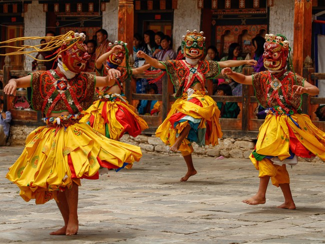 Giữa v&ograve;ng xo&aacute;y cuồng quay của cuộc sống, &iacute;t nhất h&atilde;y một lần đến Bhutan để c&oacute; được những ng&agrave;y b&igrave;nh dị v&agrave; an y&ecirc;n - Ảnh 5.