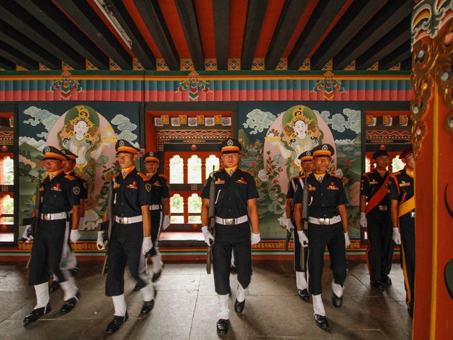 Giữa vòng xoáy cuồng quay của cuộc sống, ít nhất hãy một lần đến Bhutan để có được những ngày bình dị và an yên - Ảnh 11.