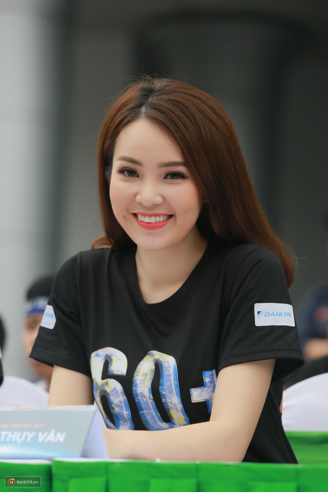 Noo Phước Thịnh, Phan Anh quậy hết cỡ cùng fan ủng hộ chiến dịch Giờ Trái đất - Ảnh 4.