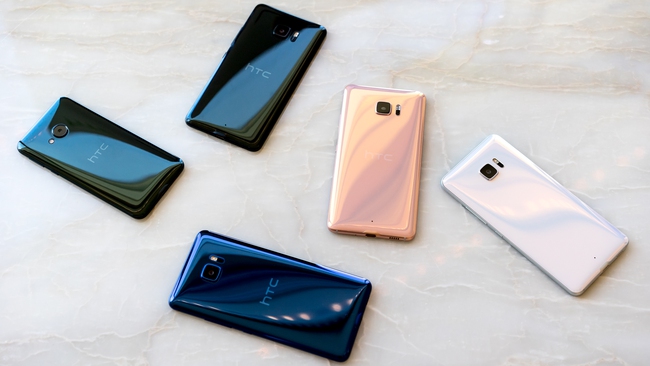 Đ&acirc;y l&agrave; 5 cặp smartphone trai t&agrave;i - g&aacute;i sắc cho m&ugrave;a Valentine n&agrave;y - Ảnh 5.