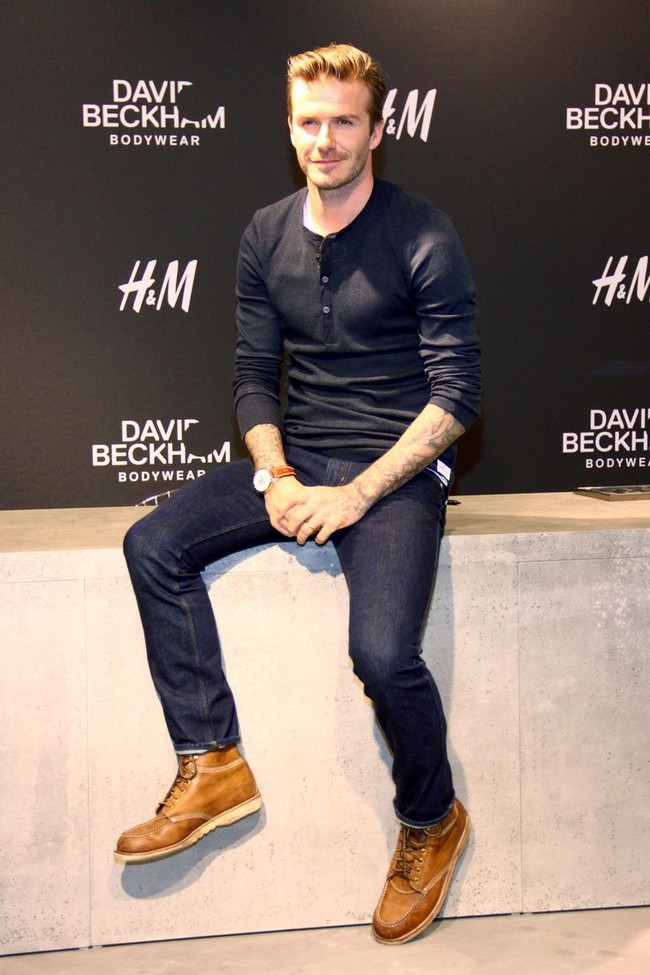 Ước mơ của mọi ông chồng: David Beckham có đến hơn 1.000 đôi giày, đè bẹp cả tủ giày của vợ - Ảnh 7. Ước mơ của mọi ông chồng: David Beckham có đến hơn 1.000 đôi giày, đè bẹp cả tủ giày của vợ - Ảnh 7.