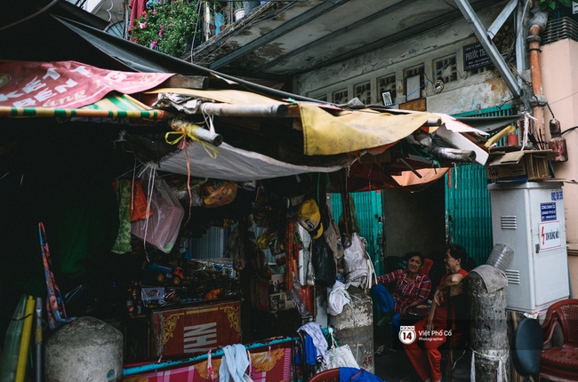 Cái Tết cuối cùng của tiểu thương ở ngôi chợ trung tâm Sài Gòn trước ngày giải tỏa - Ảnh 12.