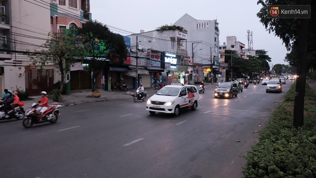 Đường phố Sài Gòn vẫn thông thoáng trong ngày người dân trở lại sau kỳ nghỉ Tết - Ảnh 11.